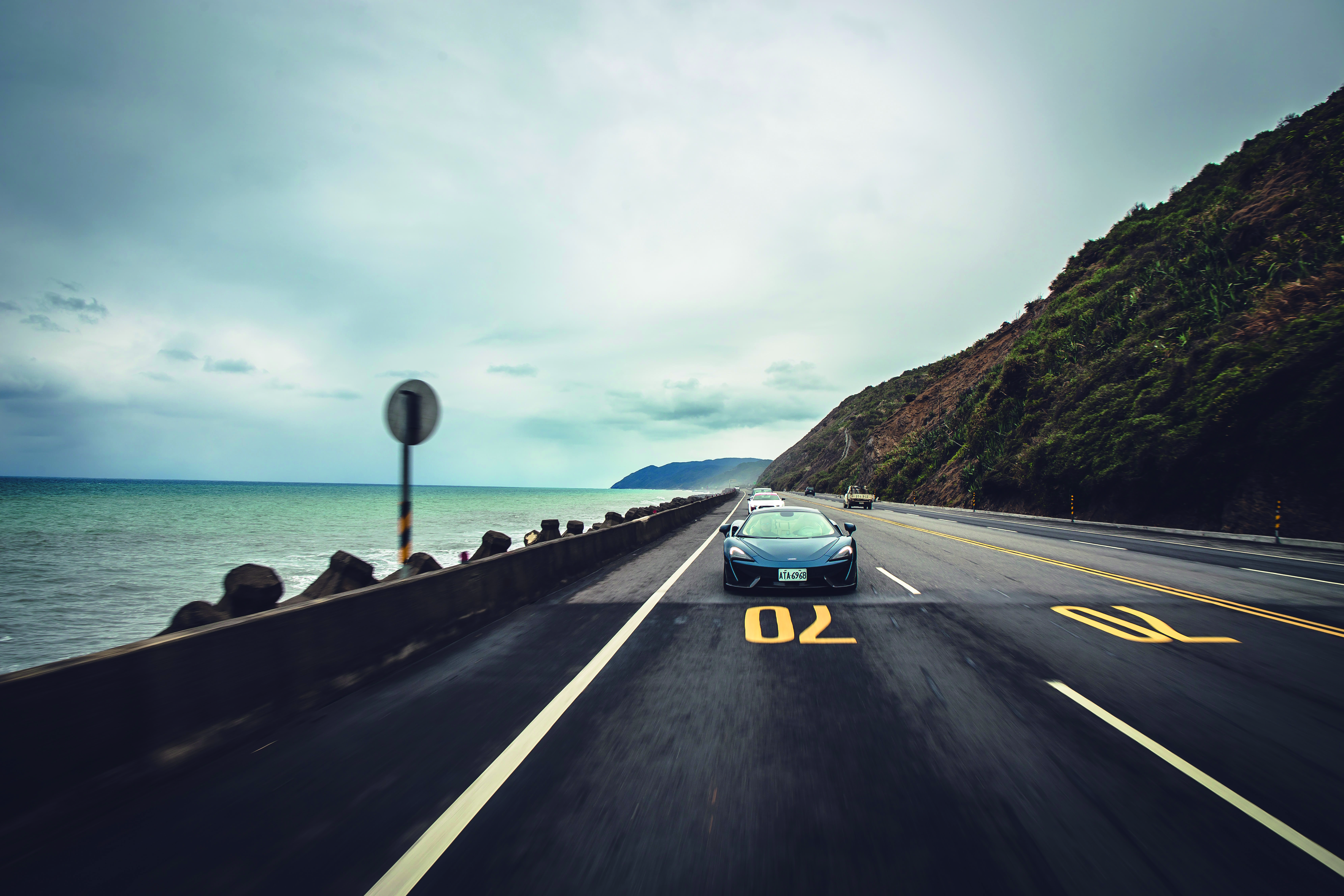 這裡既不是南法的蔚藍海岸也不是加州的 Pacific Coast Highway，這裡是我們的故鄉──台灣!