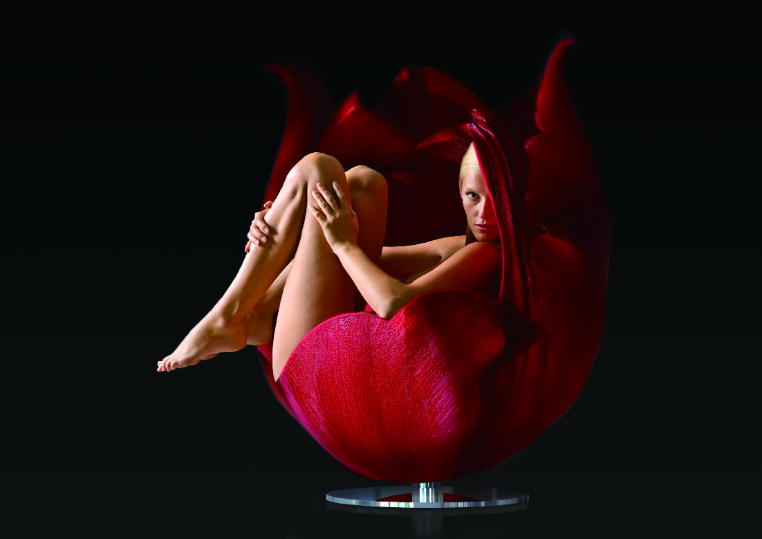 為Cappellini設計鬱金香椅時，特別摹擬鬱金香綻放姿態。