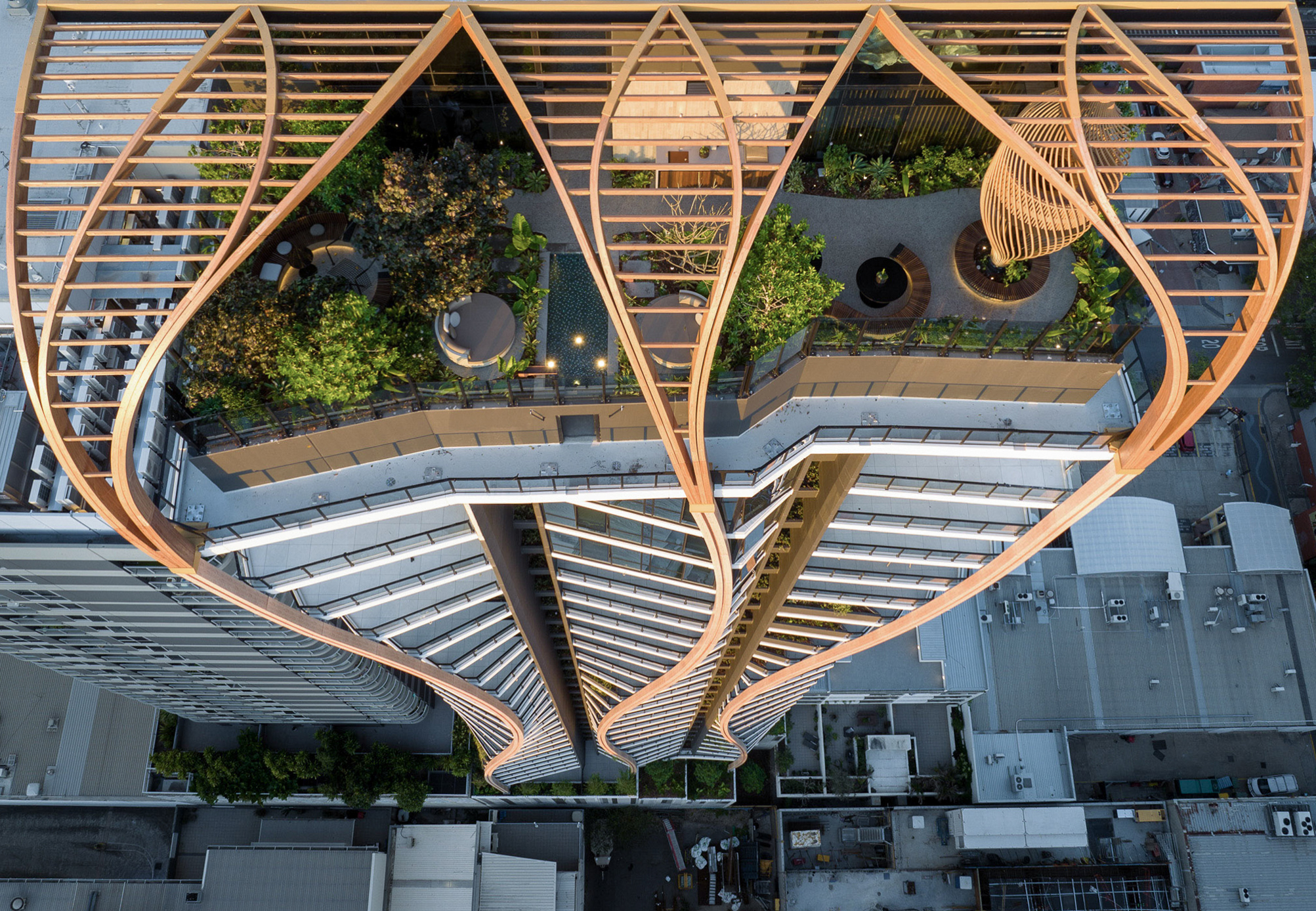 Reimagining the Future of Living：Upper House 住宅想像力 - 從盤根錯節中誕生的流動建築