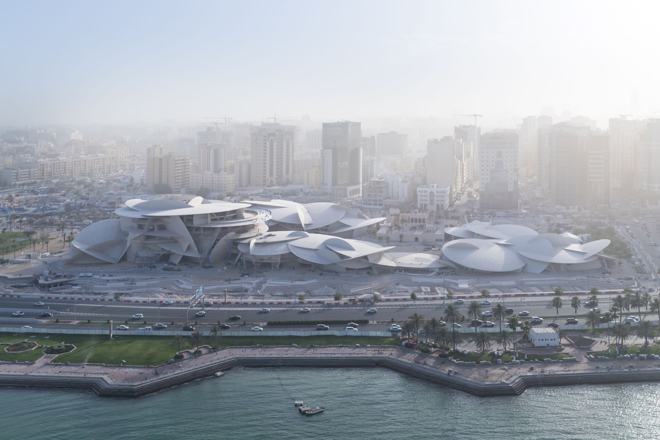 THE NATIONAL MUSEUM OF QATAR 沙漠玫瑰