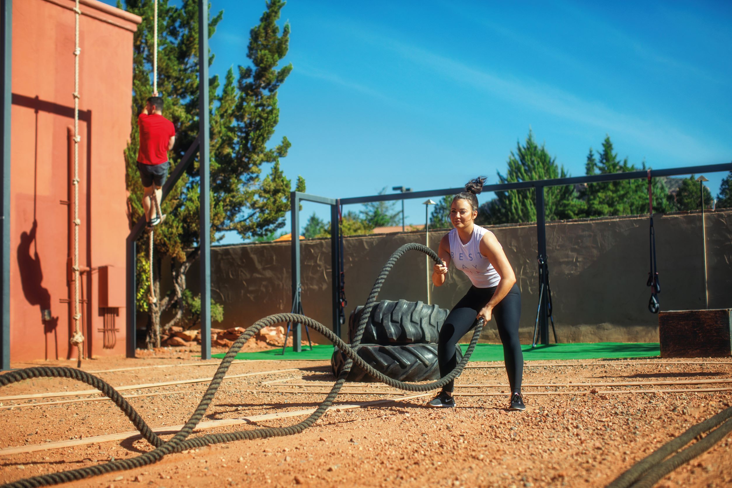 SEDONA ATHLETIC CLUB 砂岩漠地裡的戰士訓練